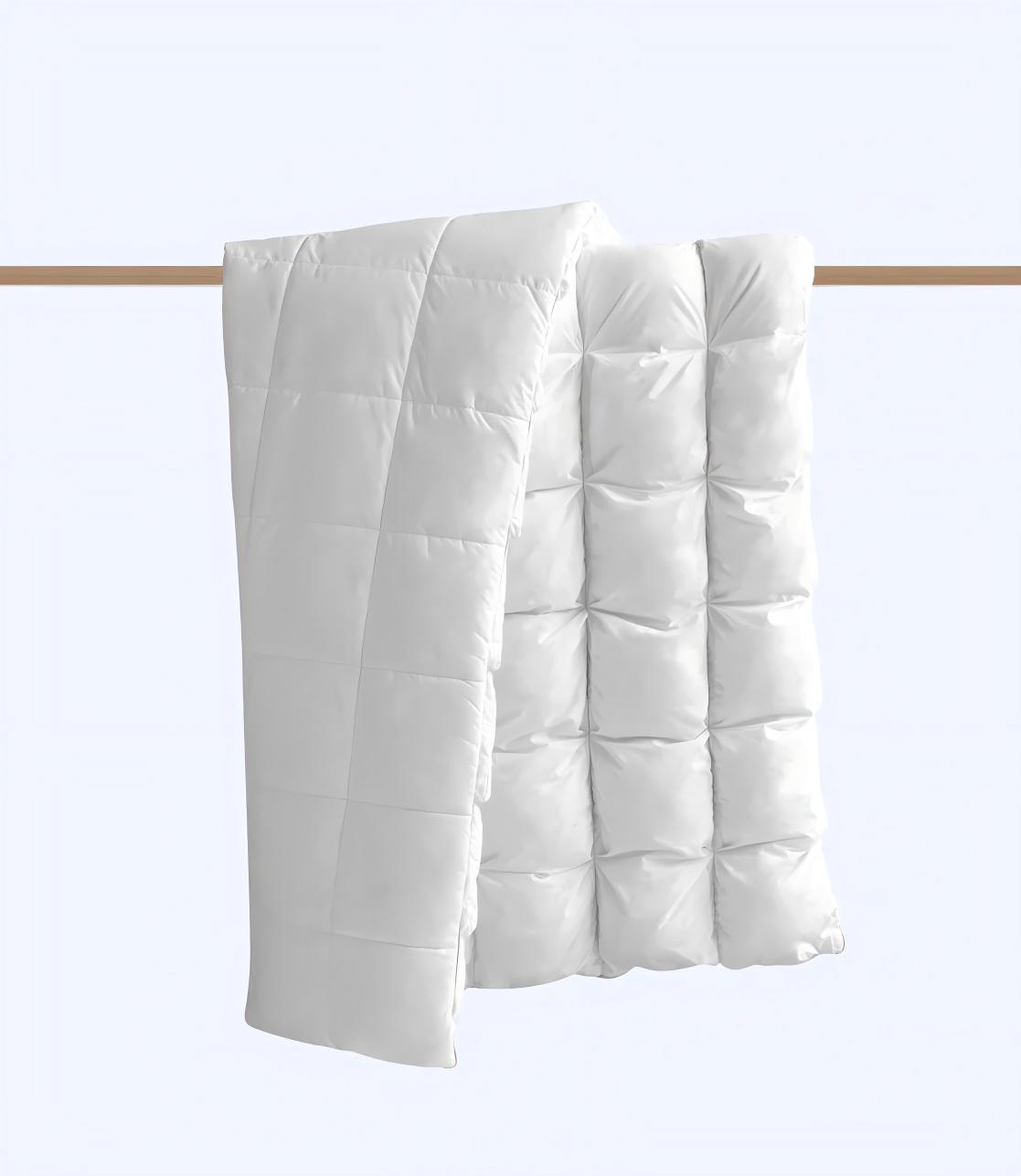 Hybrid Weighted Duvet