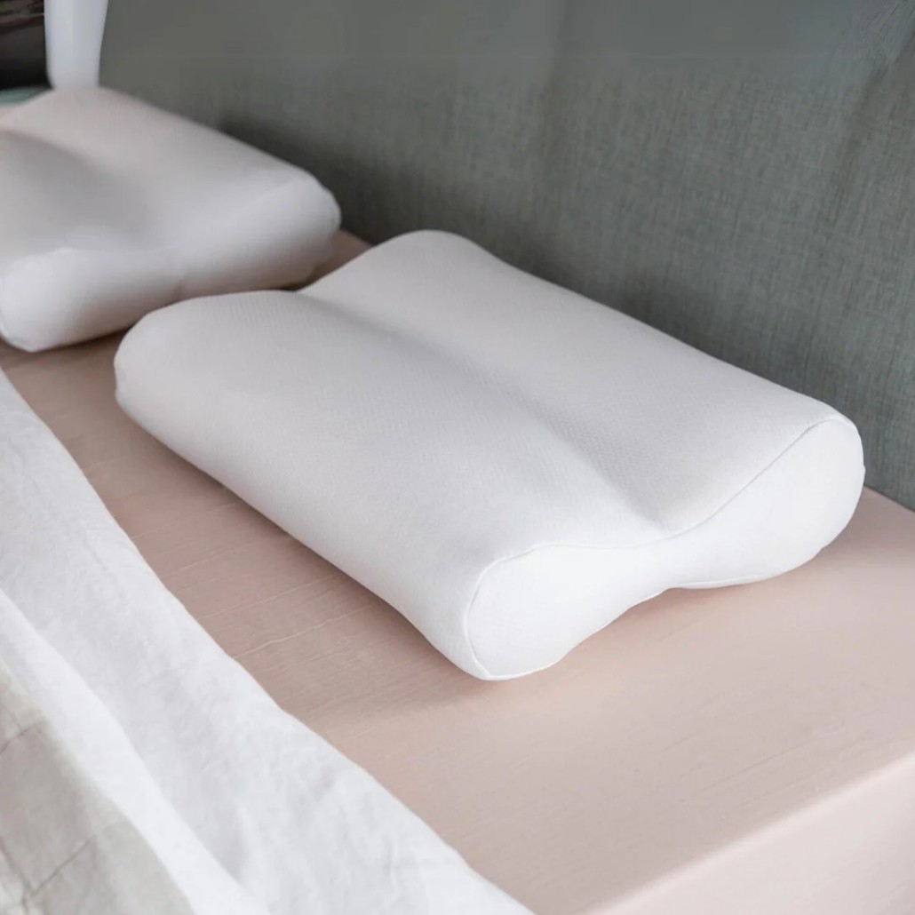 Posture-correcting contour pillow