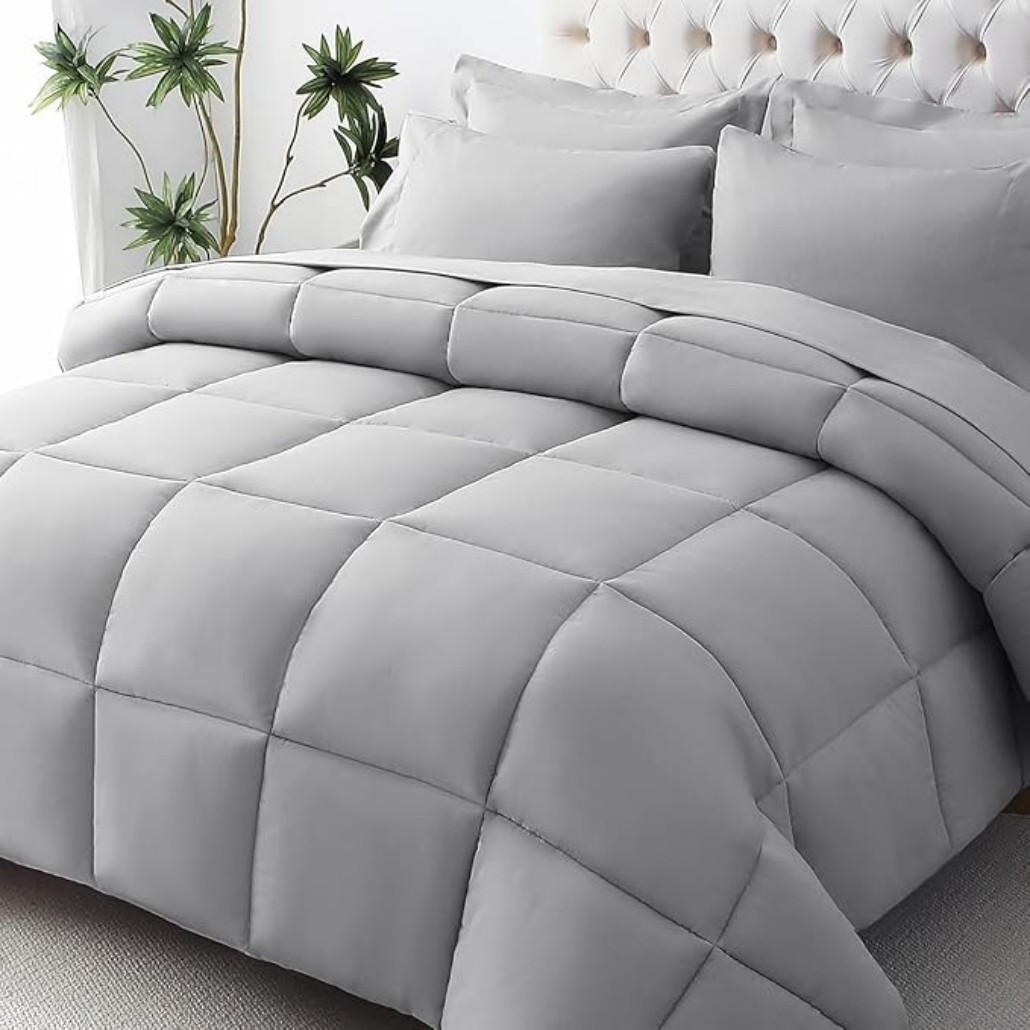 Queen Comforter Set